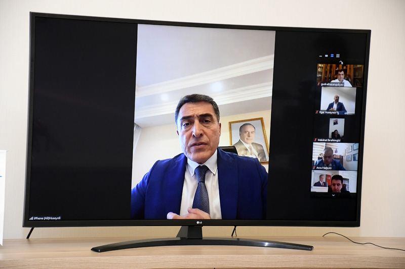 YAP İcra Katibliyində “Sosial şəbəkələr: milli maraqlar, siyasi və mənəvi məsuliyyət” mövzusunda videokonfrans keçirilib