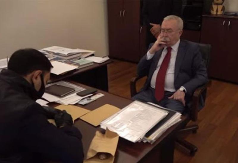 Арестованные сотрудники МИД Азербайджана отпущены под домашний арест