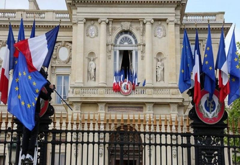 Резолюция Сената Франции была принята под давлением армянского лобби
