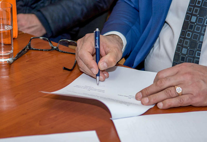 Армянам разрешили круглосуточно оформлять завещания