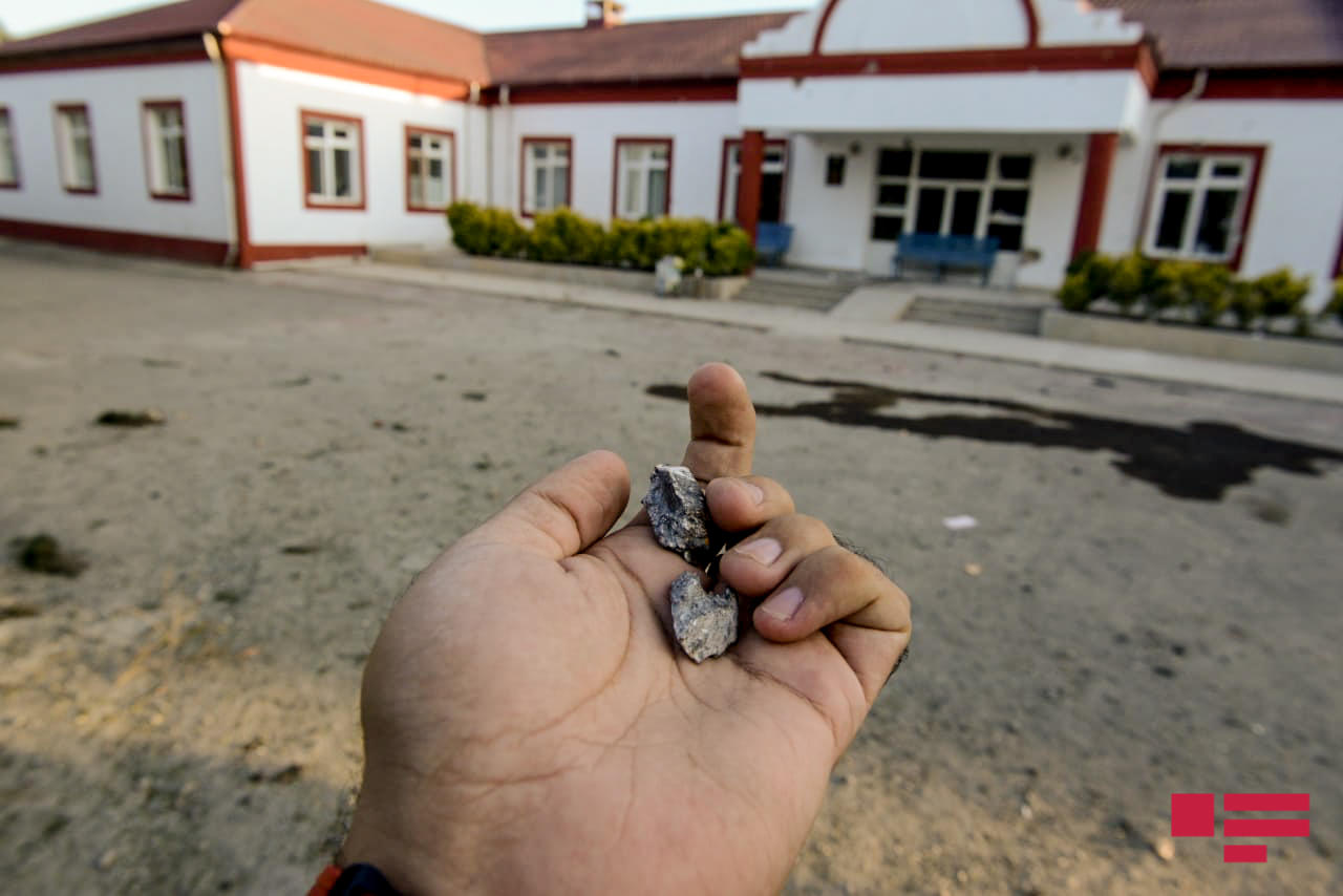 Последствия армянского артобстрела населенных пунктов и гражданских объектов Азербайджана