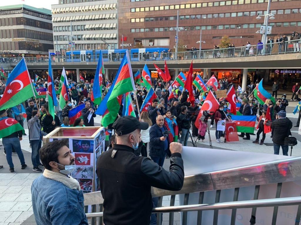 "Мирные жители неприкосновенны!"