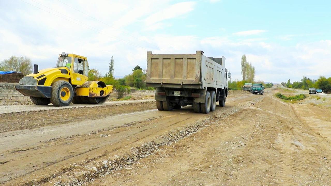 Началось восстановление дорог в освобожденные села Суговушан и Талыш
