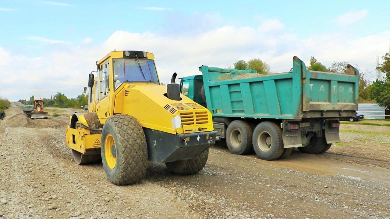 Началось восстановление дорог в освобожденные села Суговушан и Талыш
