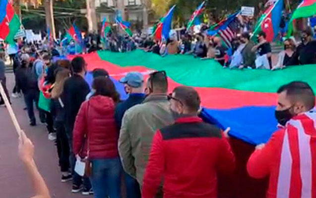 В Калифорнии прошла акция против армянского теракта в Гяндже