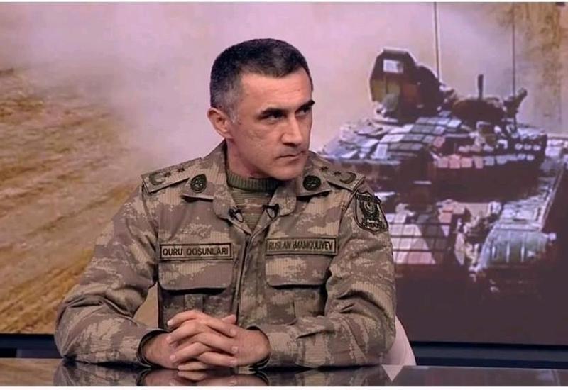Носить военную форму без разрешения является преступлением