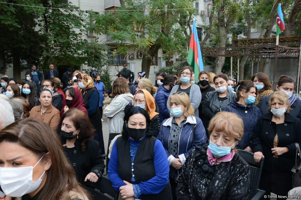Дмитрий Солнцев похоронен во второй Аллее шехидов