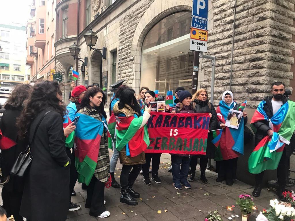 В Стокгольме прошла акция против армянского теракта в Гяндже