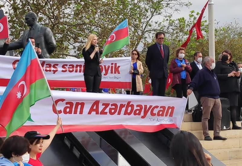 İstanbulda “Qarabağ Azərbaycandır” adlı aksiya keçirilib