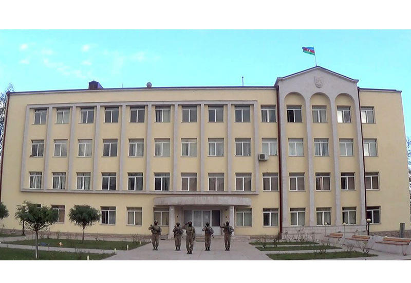 Флаг Азербайджана над освобожденной Шушой