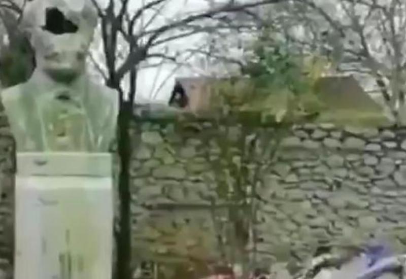 Ermənilərin növbəti vandallığı