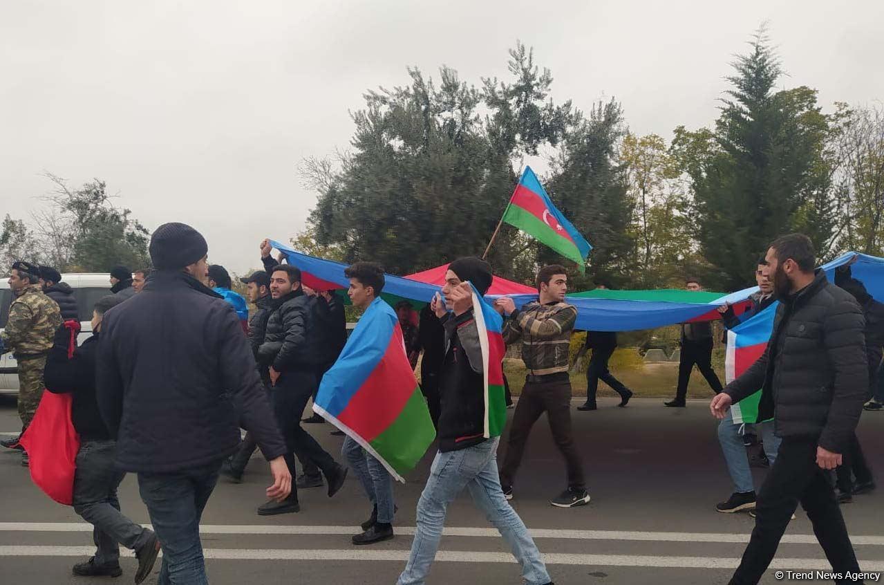 Праздничный марш в Агдаме