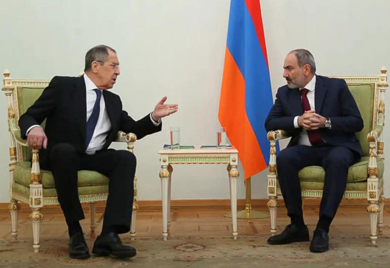 Лавров провел встречу с Пашиняном