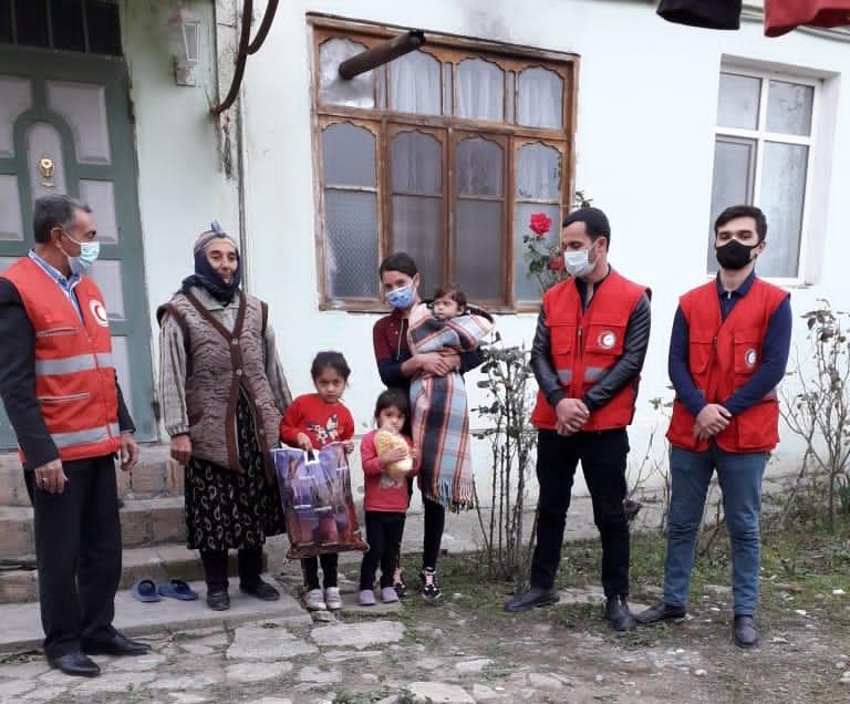 PAŞA Bank əməkdaşları müharibə zamanı zərər çəkmiş dinc əhaliyə dəstək göstərdi