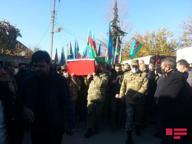 Похоронен ставший шехидом полковник Бабек Самидли