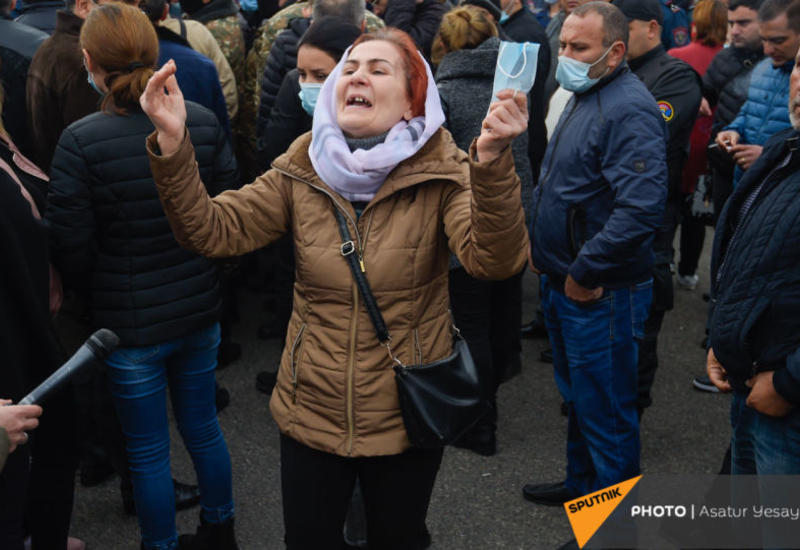 Родители армянских солдат снова протестуют в Ереване