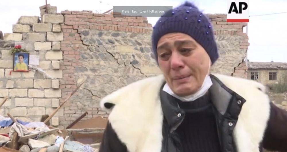 “Associated Press” Ermənistanın Gəncəyə raket hücumunun ağır nəticələri ilə bağlı reportaj yayıb