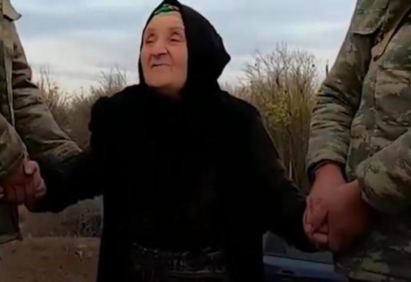 Азербайджанские солдаты устроили сюрприз бабушке, которая поддерживала их всю войну