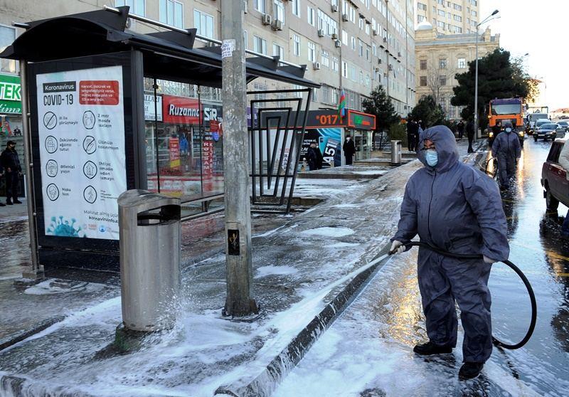 В Баку продезинфицировано 550 улиц