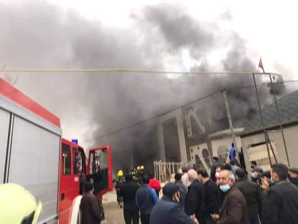 Сильный пожар в Баку