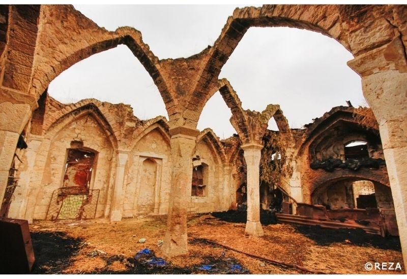Разрушенный Агдам в объективе всемирно известного фотографа