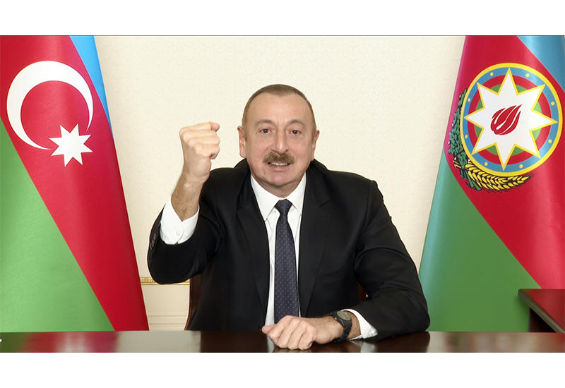 Президент Ильхам Алиев поздравил азербайджанский народ с освобождением Лачина