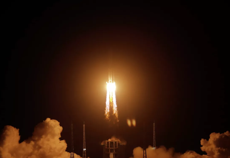 Китайский аппарат "Чанъэ-5" приземлился на Луну
