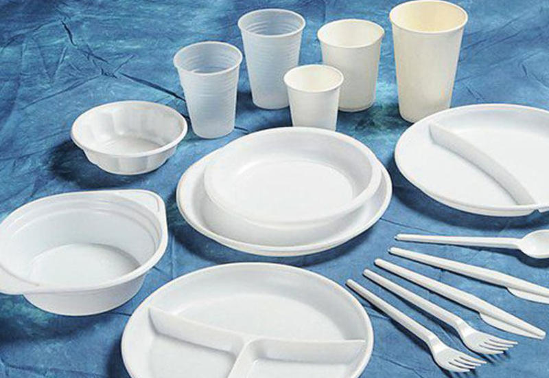 Zədələnmiş plastik qablar sağlamlıq üçün təhlükəli ola bilər