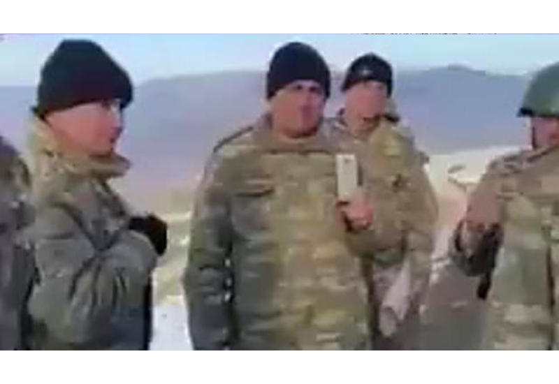 Армянский офицер азербайджанским солдатам: Это ваша земля, как скажете, так и сделаем