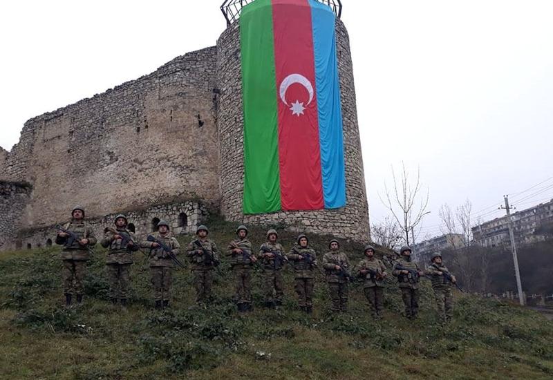 В азербайджанской армии почтили память шехидов Отечественной войны
