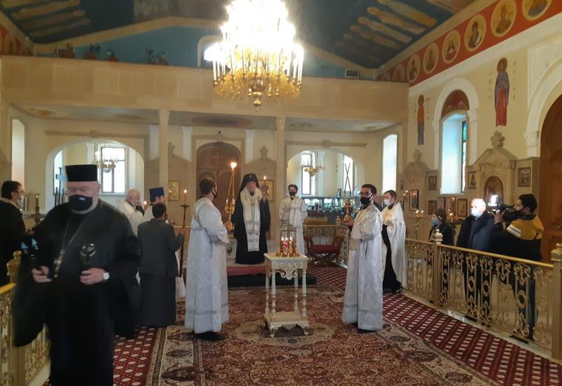 В Кафедральном Соборе Святых Жен-Мироносиц в Баку почтили память шехидов Отечественной войны