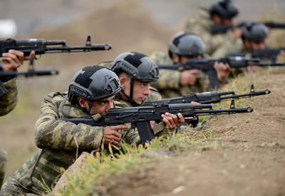 Азербайджан готов ответить на любые региональные угрозы - Халид Таймур Акрам для Day.Az