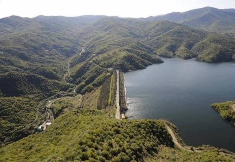 В Азербайджане на реках Баргюшад и Хакари будут построены водохранилища