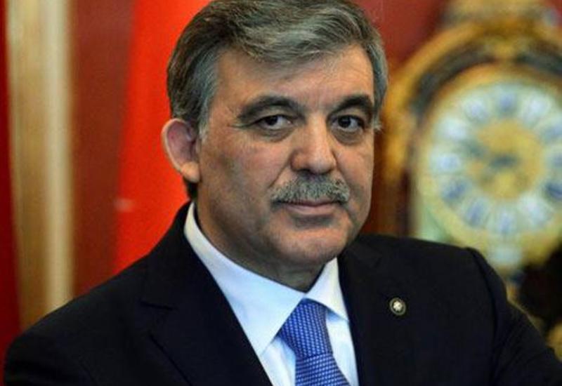 Abdullah Gül Prezident İlham Əliyevi təbrik edib