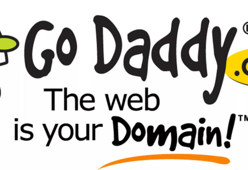 Сотни сотрудников GoDaddy обманули фишинговыми письмами