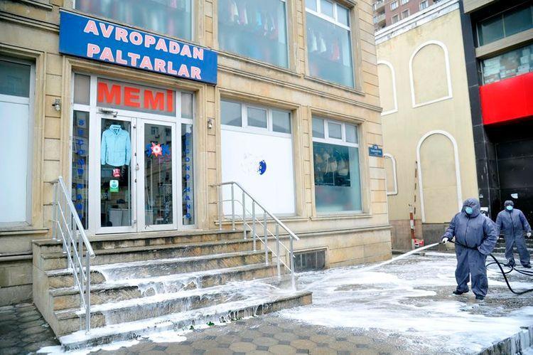 Усиленная дезинфекция на крупных улицах и проспектах Баку