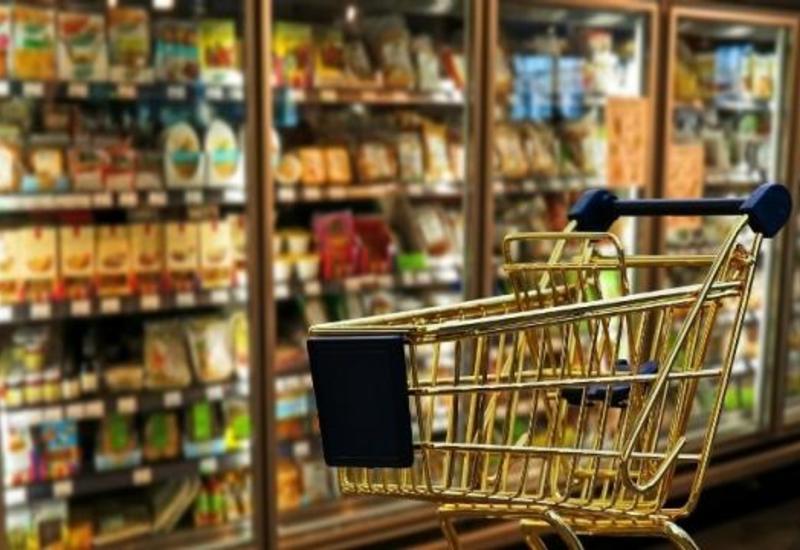 Обнаружен магазин, продающий просроченные продукты питания