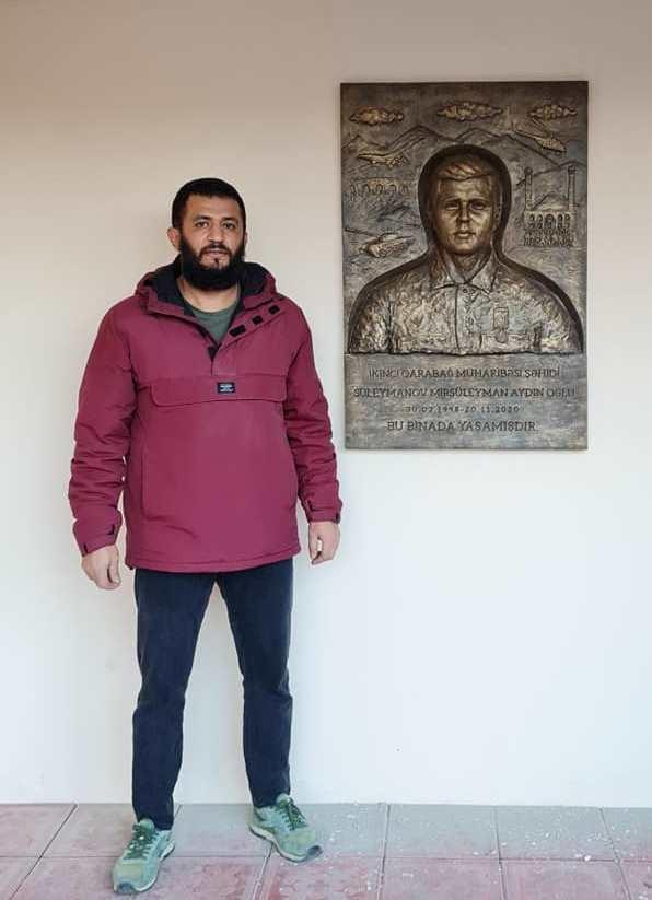 Молодые скульпторы увековечивают память о героях карабахской войны