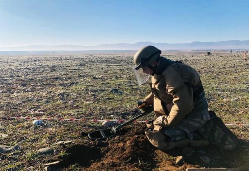 В Карабахе продолжается процесс разминирования