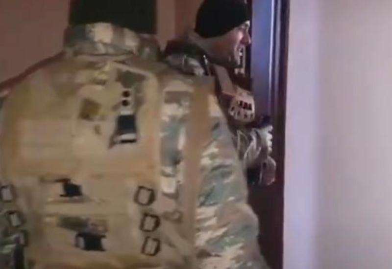Азербайджанский военнослужащий нашел дом своего дяди на освобожденных территориях