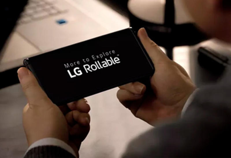 LG представила смартфон-рулон