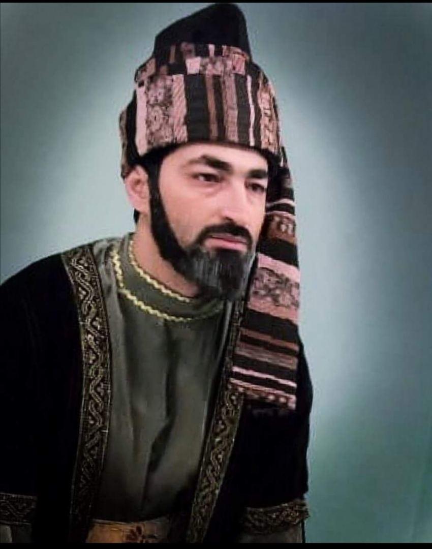 Турал Ахмед в образе Моллы Панаха Вагифа