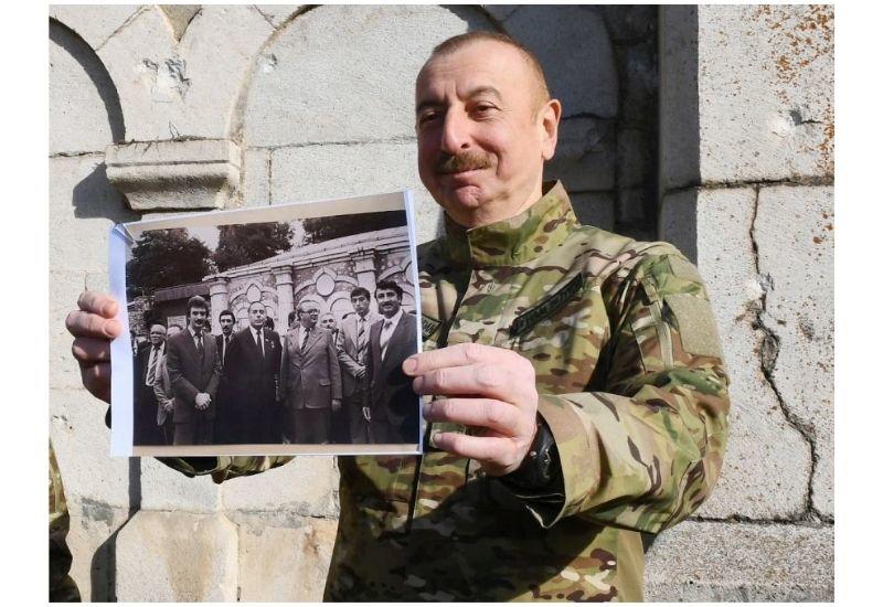 Prezident İlham Əliyev: Molla Pənah Vaqifin məqbərəsinin düz 39 il bundan əvvəl açılışı olmuşdur, bu yerdə mən də durmuşdum