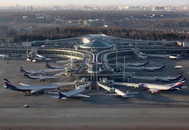 Самолет Анталья-Москва со сломанным шасси приземлился в Шереметьево