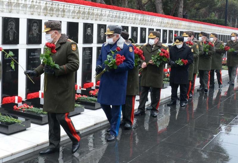 Азербайджанцы чтят светлую память жертв 20 Января
