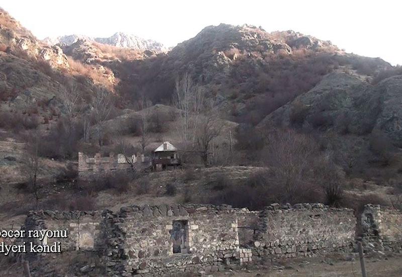 Минобороны показало еще одно село Кельбаджарского района