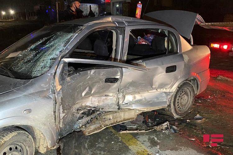В Баку столкнулись 11 автомобилей, есть пострадавшие