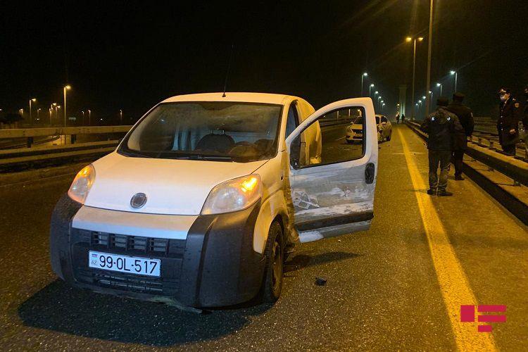 В Баку столкнулись 11 автомобилей, есть пострадавшие