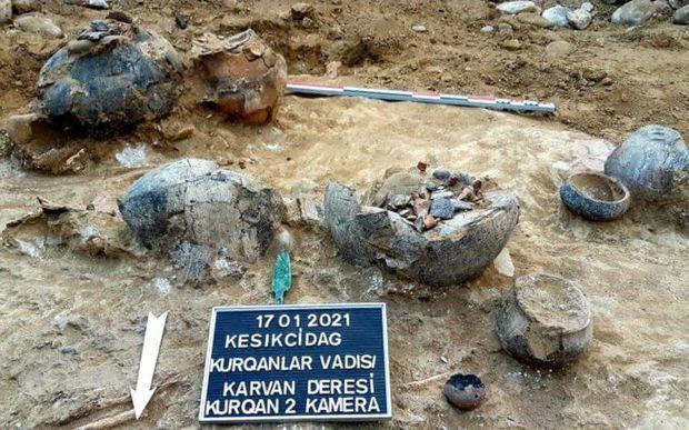 В "Кешикчидаге" обнаружены исторические памятники