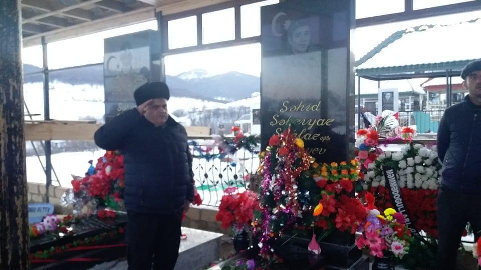 Арзу Нагиев посетил могилы шехидов в Товузе и Гедабеке, встретился с их семьями